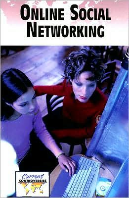 Cover for Sylvia Engdahl · Online Social Networking (Current Controversies) (Paperback Bog) (2007)