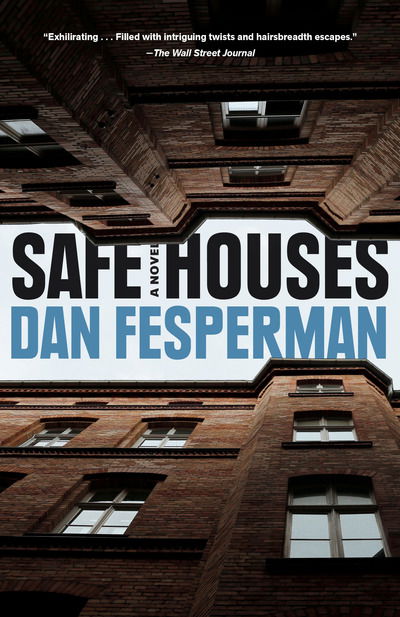 Cover for Dan Fesperman · Safe Houses (Paperback Book) (2019)