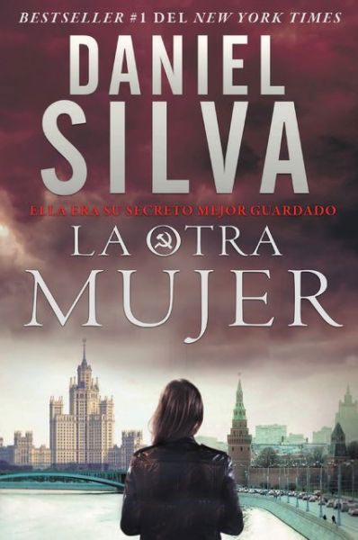 Cover for Daniel Silva · The Other Woman \ La otra mujer (Spanish edition): Una novela (Pocketbok) (2019)