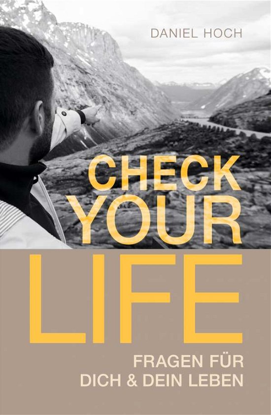 Check Your Life - Hoch - Livros -  - 9783948767006 - 22 de outubro de 2020