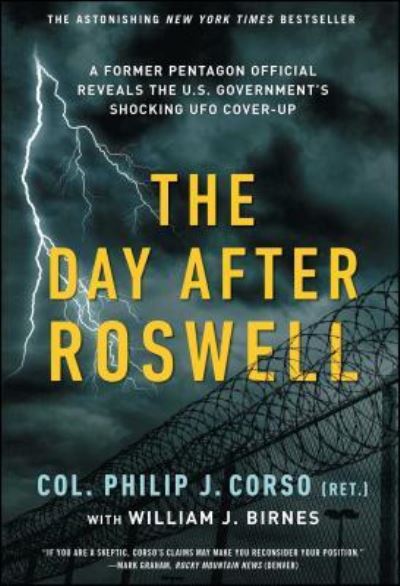 Cover for William J. Birnes · The Day After Roswell (Pocketbok) (2017)