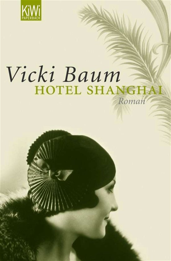 Cover for Vicki Baum · KiWi TB.993 Baum.Hotel Shanghai (Book)