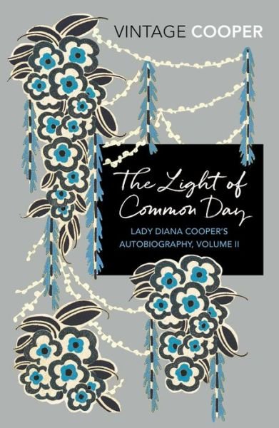 Cover for Diana Cooper · The Light of Common Day (Paperback Book) (2018)