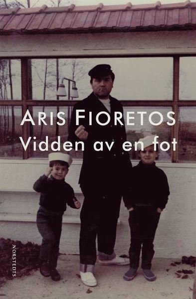 Cover for Aris Fioretos · Vidden av en fot (ePUB) (2008)