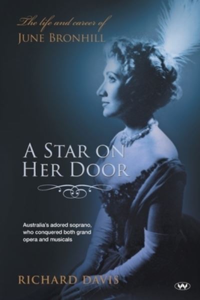 Cover for Richard Davis · A Star on Her Door (Paperback Book) (2021)