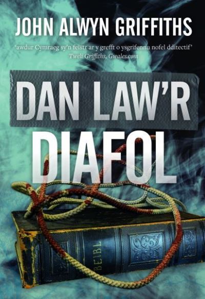 Cover for John Alwyn Griffiths · Dan Law'r Diafol (Paperback Book) (2019)