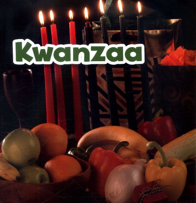 Cover for Lisa J. Amstutz · Kwanzaa - Holidays in Different Cultures (Paperback Book) (2018)