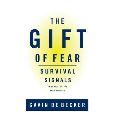 Cover for Gavin De Becker · The Gift of Fear: Survival Signals That Protect Us from Violence (Hardcover Book) [1st edition] (1997)