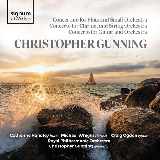 Gunning: Concerto For Guitar And Orchestra / Concerto For Clarinet And String Orchestra / Concertino For Flute And Small Orchestra - Royal Philharmonic Orchestra / Christopher Gunning / Craig Ogden / Michael Whight - Musik - SIGNUM RECORDS - 0635212058022 - 11. februar 2022