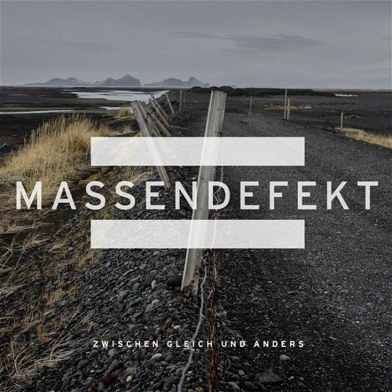 Cover for Massendefekt · Zwischen Gleich Und Anders (CD) (2014)