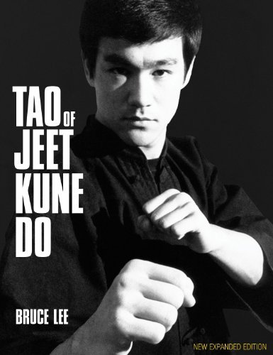 Cover for Bruce Lee · Tao of Jeet Kune Do: New Expanded Edition (Paperback Bog) [Expanded edition] (2011)
