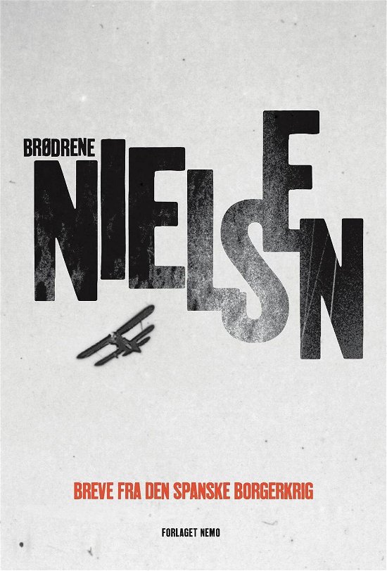 Cover for Charlie Krautwald, Daniel Madsen, Albert Scherfig &amp; Nadia Zarling · Brødrene Nielsen (Indbundet Bog) [1. udgave] (2014)