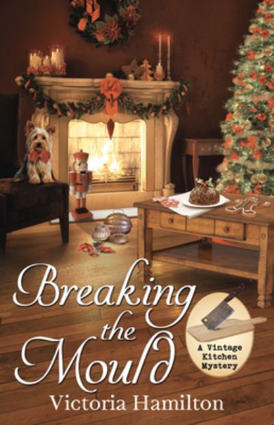 Breaking the Mould - Victoria Hamilton - Books - Wheeler Publishing Large Print - 9781432877026 - April 8, 2020