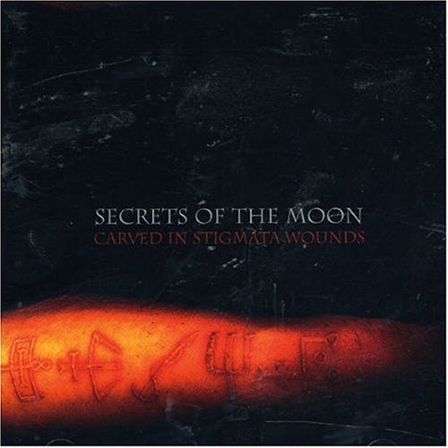 Carved in Stigmata Wounds - Secrets of the Moon - Musiikki - PROPHECY - 4039053401027 - maanantai 19. huhtikuuta 2004