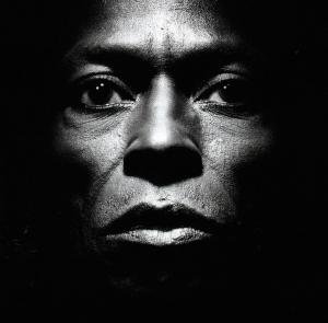Tutu - Miles Davis - Muziek - WARNER BROS - 0075992549028 - 3 oktober 1986