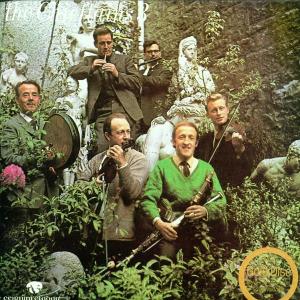 3 - Chieftains - Música - CLADDAGH - 0749773001028 - 2 de outubro de 1989