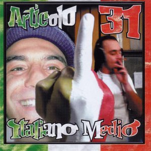 Cover for Articolo 31 · Italiano Medio (CD) (2003)