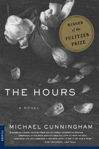 Cover for Michael Cunningham · The Hours: A Novel - Picador Modern Classics (Pocketbok) [1st Thus. edition] (2000)