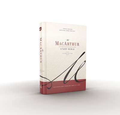 NKJV, MacArthur Study Bible, 2nd Edition, Cloth over Board, Blue, Comfort Print: Unleashing God's Truth One Verse at a Time - John Macarthur - Książki - Thomas Nelson Publishers - 9780785223030 - 31 października 2019