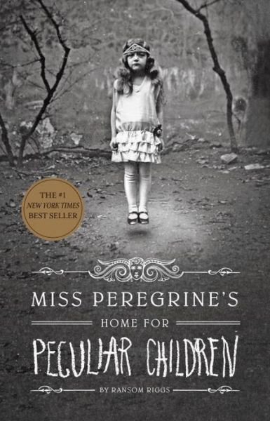 Cover for Ransom Riggs · Miss Peregrine's Home for Peculiar Children - Miss Peregrine's Peculiar Children (Paperback Bog) (2013)