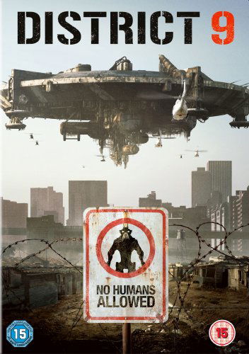 Cover for District 9 (DVD) (2009)