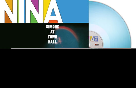 Nina Simone At Town Hall (Coloured Vinyl) - Nina Simone - Muziek - SECOND RECORDS - 9003829978032 - 30 september 2022