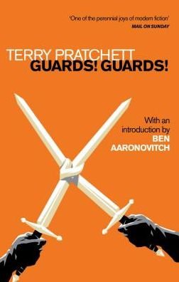Cover for Terry Pratchett · Guards! Guards!: Introduction by Ben Aaronovitch - Discworld Novels (Paperback Book) (2019)