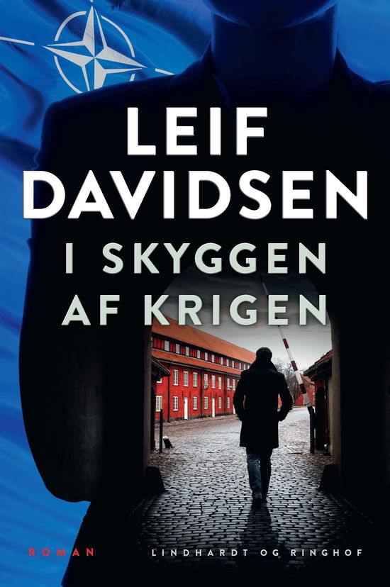 Leif Davidsen · I skyggen af krigen (Bound Book) [1º edição] (2024)