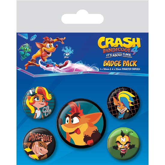 Cover for Crash Bandicoot 4: Pyramid · Badgy (Pin Badge Pack / Set Spille) (MERCH)