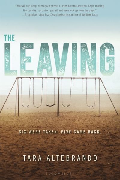 Cover for Tara Altebrando · The Leaving (Paperback Book) (2017)