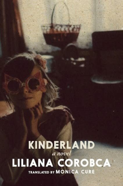 Cover for Liliana Corobca · Kinderland (Paperback Book) (2023)