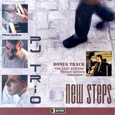 Cover for Pj Trio · New Steps (CD) (2004)
