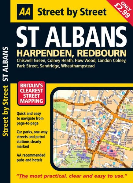 AA Street by Street St Albans - AA Publishing - Books - Aa Publishing - 9780749553036 - July 1, 2007