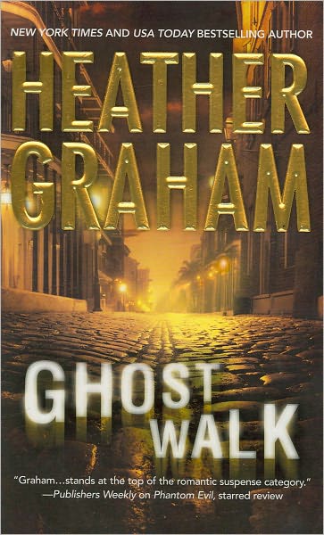 Cover for Heather Graham · Ghost Walk (Paperback Book) (2011)