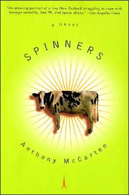 Spinners - Anthony Mccarten - Książki - Harper Perennial - 9780688179045 - 6 lipca 2000