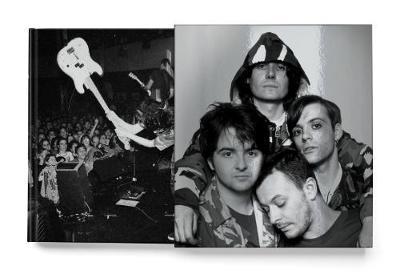 Cover for Tom Sheehan · You Love Us: Manic Street Preachers in photographs 1991-2001 (Gebundenes Buch) (2017)