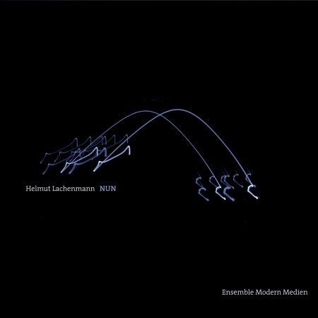 Nun - Ensemble Modern / Markus Stenz / Dietmar Wiesner - Music - ENSEMBLE MODERN - 4260131640056 - November 6, 2015