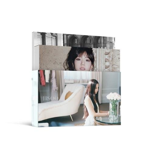 Cover for JISOO (BLACKPINK) · Me - Photobook (Book) [Special edition] (2023)