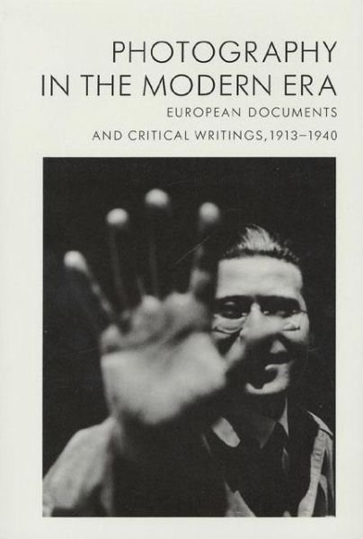Cover for Sylvia Plachy · Photography in the Modern Era: Documents and Critical Writings, 1913-40 (Hardcover Book) (1989)