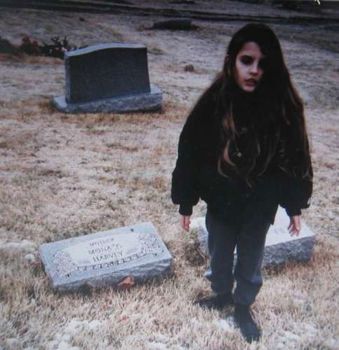 Crystal Castles - Crystal Castles - Musik - POLYDOR - 0602527404073 - 20. Mai 2010