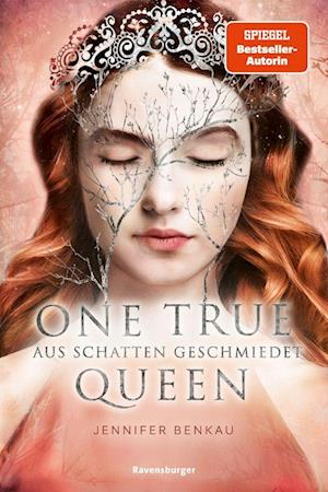 Cover for Jennifer Benkau · One True Queen, Band 2: Aus Schatten geschmiedet (Toys) (2022)