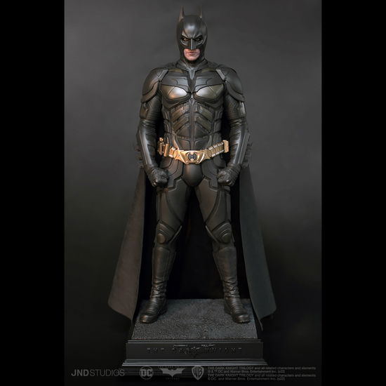 Dc Comics Batman the Dark Knight Christian Bale Hms Figure - Dc Comics - Merchandise - JND STUDIOS CO. LTD. - 8809771290076 - May 20, 2023