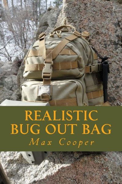 Cover for Max Cooper · Realistic Bug out Bag (Paperback Bog) (2014)