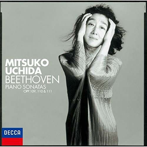 Beethoven: Piano Sonatas 30-32 - Beethoven / Uchida,mitsuko - Música - Universal - 4988031210079 - 5 de maio de 2017