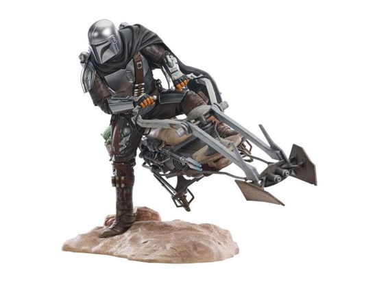 Cover for Diamond Select Toys Llc · Sw Mandalorian Din Djarin W Speeder Bike Statue (MERCH) (2024)