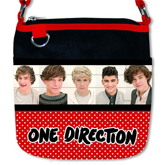 One Direction Passport Bag: Phase 3 - One Direction - Merchandise -  - 5055295333086 - 