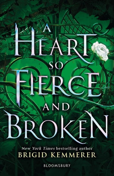 A Heart So Fierce and Broken - The Cursebreaker Series - Brigid Kemmerer - Bøger - Bloomsbury Publishing PLC - 9781408885086 - 7. januar 2020