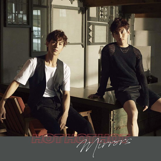 Hot Hot Hot - Tohoshinki - Musiikki - AVEX - 4988064796090 - keskiviikko 31. heinäkuuta 2019