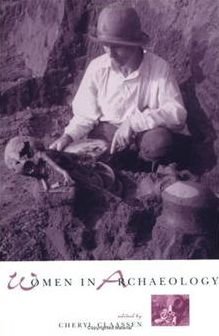 Cover for Claassen, Cheryl (Edt) · Women in Archaeology (Paperback Book) (1994)