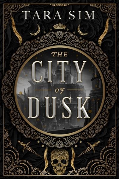 The City of Dusk - The Dark Gods - Tara Sim - Books - Hodder & Stoughton - 9781399704090 - March 22, 2022